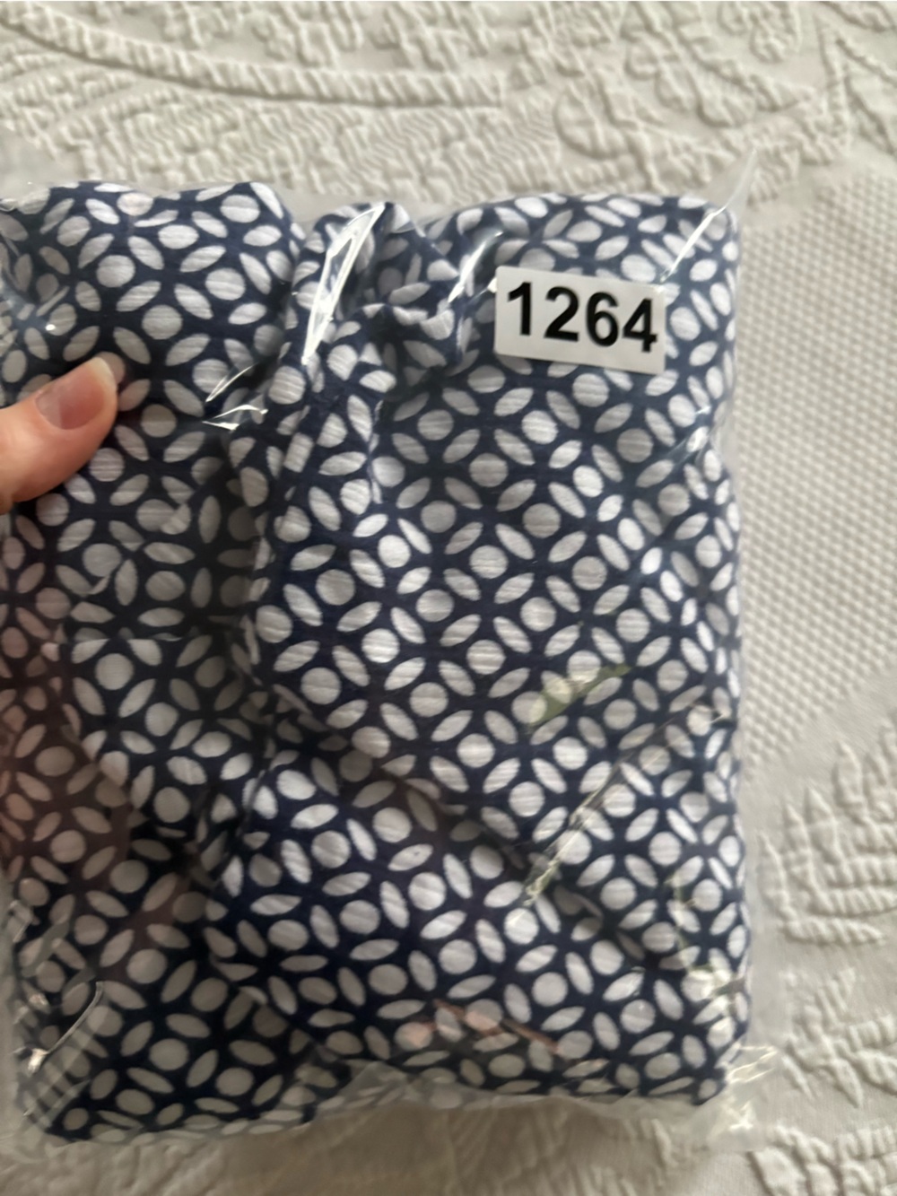 Talbots pullover sweatshirt leafy dot blue UPF 50 size L - Picture 12 of 12